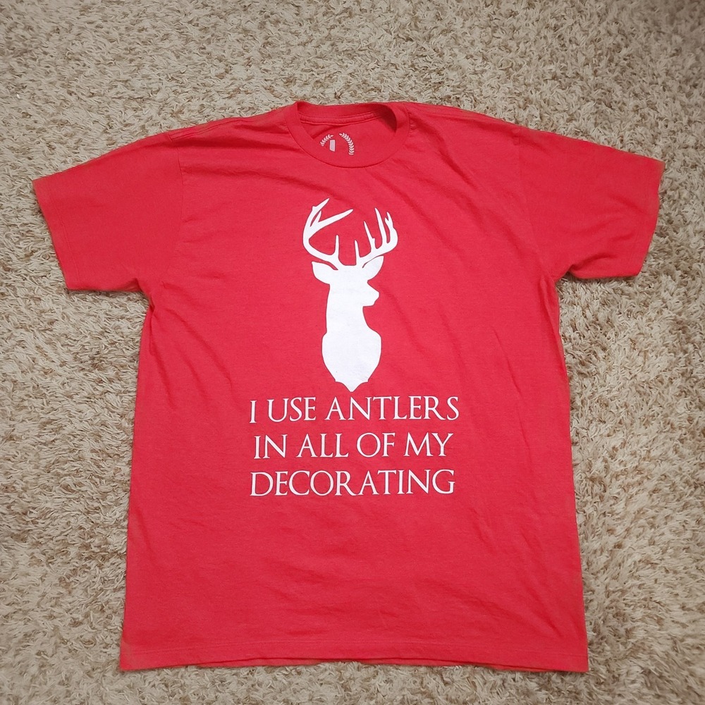 Beauty and The Beast Gaston I Use Antlers In All of My Decorating Mens L S/S‎